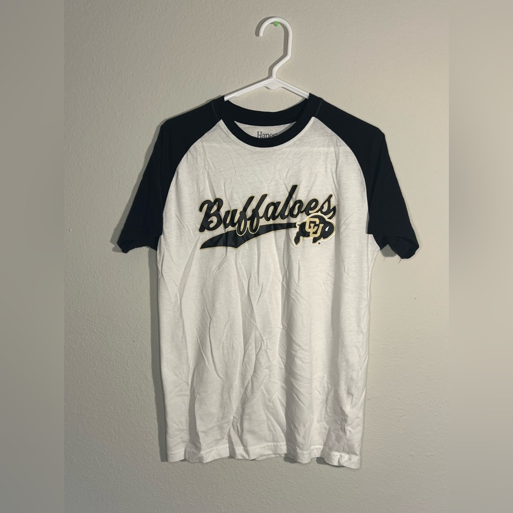 Hanes Black and White CU Buffaloes T-shirt- Men’s Medium